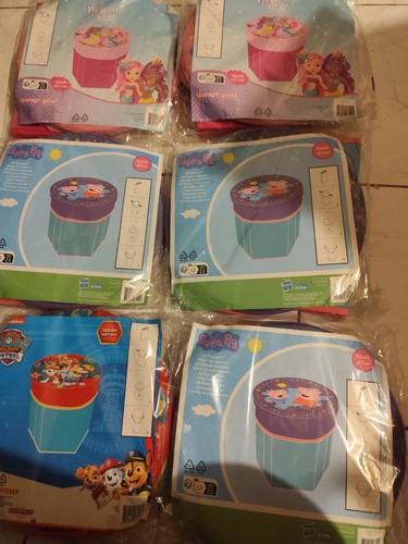 Lot poufs de - de, rangement