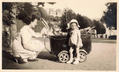 Ancienne photographie maman - ancienne,