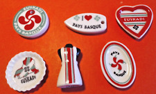 * LOT DE  FEVES  PROTO ET PERSO - TRADITION BASQUE   ..ref. K 43   EUSKADI