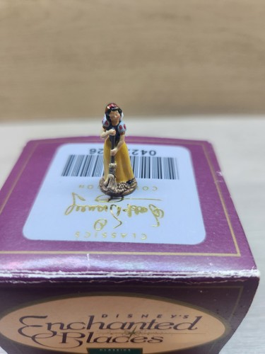 Wdcc disney enchanted places - wdcc,