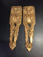 Anciens Ornements en bronze /