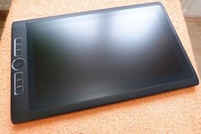 Wacom MobileStudio Pro 13 pouces WQHD TOUCH avec SACO et Pro PEN 2 I DTH W1320