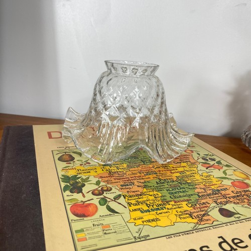 Abat jour tulipe ancienne - , en