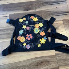 Retired pattern Ellaroo Mei Tai carrier preowned organic cotton sustainable