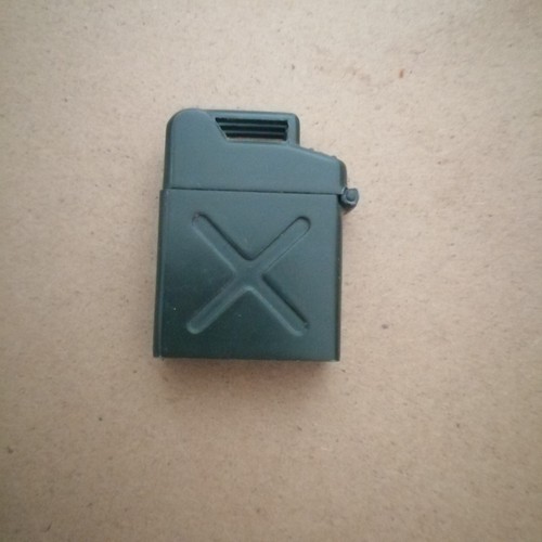 Briquet essence forme de - briquet,