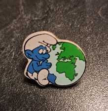 Pin's vintage Les Schtroumpfs
