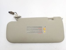 PARE-SOLEIL DROIT 96400AV705