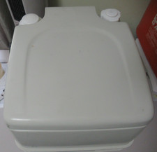 THETFORD PORTA POTTI 135  MARINE RV TRAVEL POTTY TOILET USED #17135G MARINE GRAY