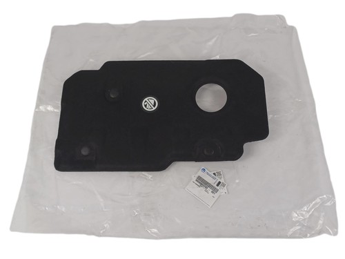 Cache moteur supérieur
