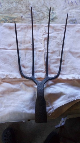 Ancienne fourche agricole - fourche,