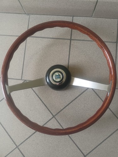 Volant lancia fulvia coupé - lancia,