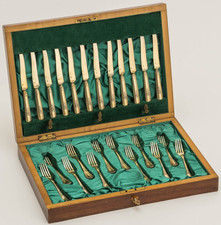 PUIFORCAT MÉNAGÈRE OR SUR