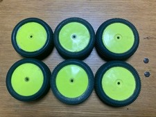 Pneus avant électriques 1/10