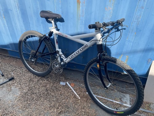 Cannondale delta 1000 - cannondale, v