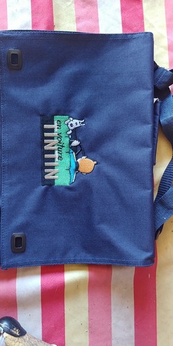 Sac sacoche en voiture - /,