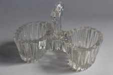 Antique Crystal Molded Tableware Salt Shaker (34331)