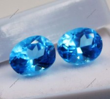 Paire de pierres précieuses