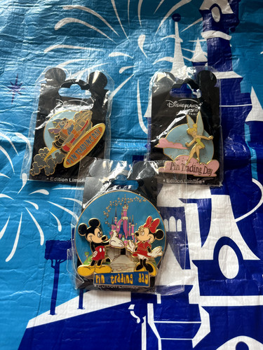 Dlp pin trading day - dlp, mickey