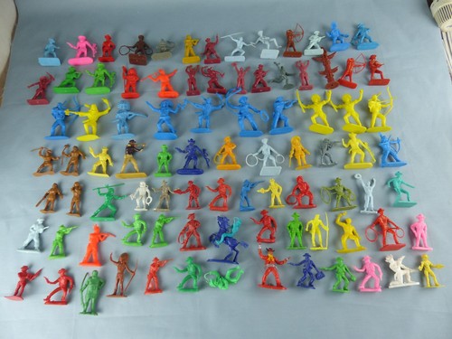 Lot figurines plastiques - lot, 86