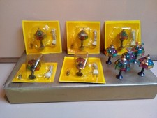 meubles maison de poupée 1/12ème style victorien 