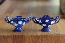 Petits vases anciens Porcelaine fine 