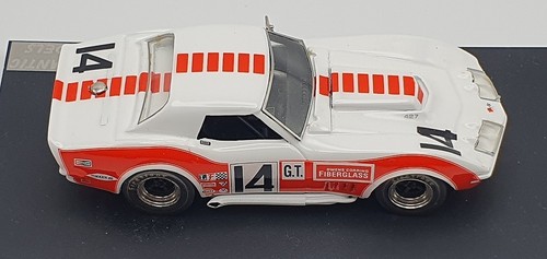 Chevrolet corvette tony de - chevrolet,