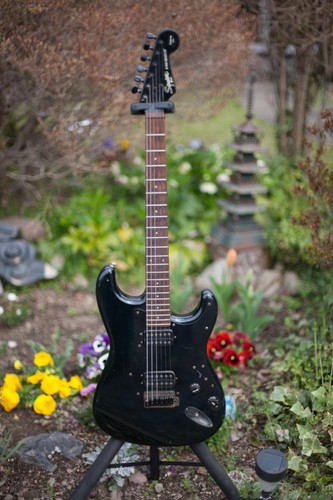 Squier contemporary st552 - contemporary,