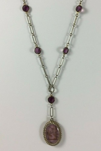 Collier intaille verre a - intaille,