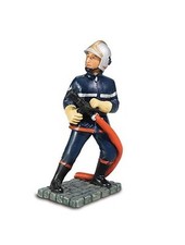 Figurine statuette Pompier à la lance