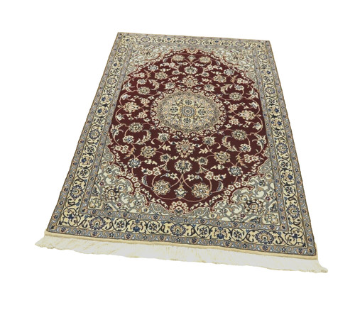 Superbe tapis nain soie - superbe, en