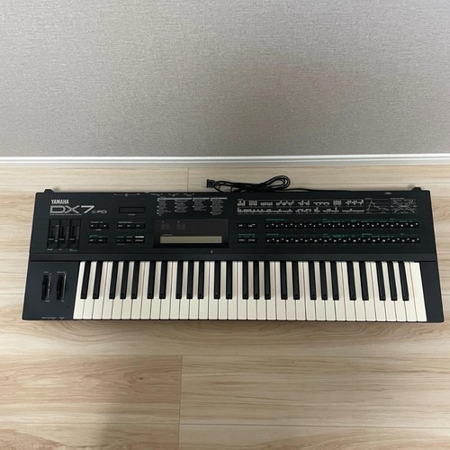 Synthétiseur numérique