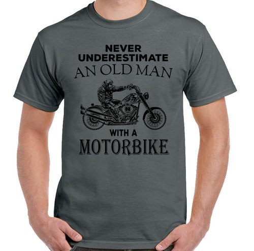 Vieux homme avec moto - homme,