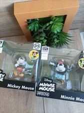 Lot 2 figurines Mickey &