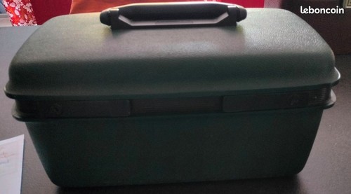 Vanity case vert avec miroir