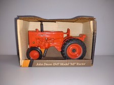 John Deere 1947 Model MI Tractor