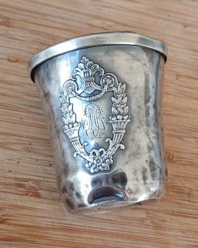 Timbale ancienne ciselee - ancienne,