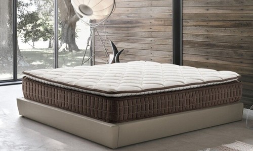 Matelas mémoire de forme - , à