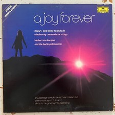 Disque vinyle 33 tours A Joy Forever Mozart et Tchaikovsky - Herbert Von Karajan
