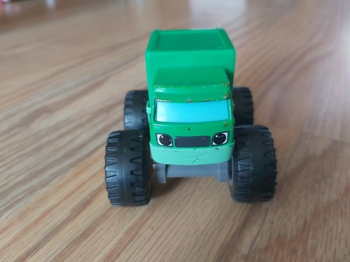 Wagon poubelle recyclage - wagon,