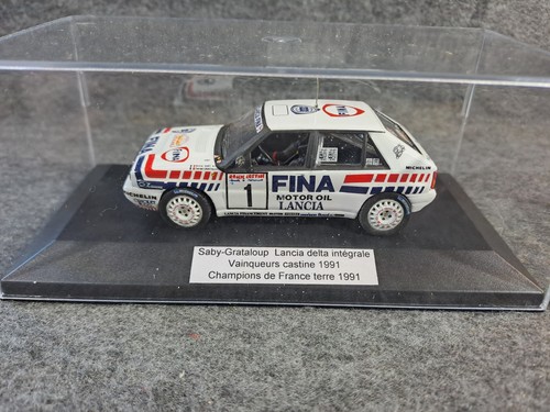 Miniature lancia delta - 1/43,