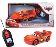 Cars FLASH MC QUEEN/JACKSON STORM voiture téléguidée avec  télécommande et boite