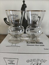 Lot de 2 jolis verres à