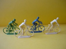 SALZA (plastique) - 4 coureurs