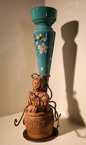 Curieux ancien vase