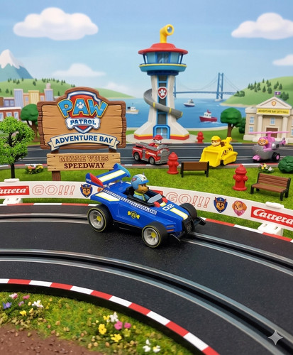 Voiture pour circuit carrera - circuit,