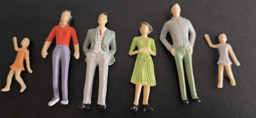 Slot lot 6 figurines - 1/32,