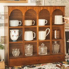 Affichage de bureau d'armoire