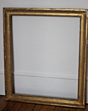 Louis XVI gilded wooden frame, late 18th or early 11th century 63 x 75.5 cm foliage 