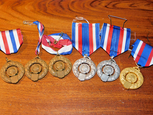 Lot medaille gymnastique - 6,