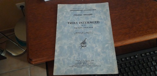 Brahms trois intermezzi - trois,